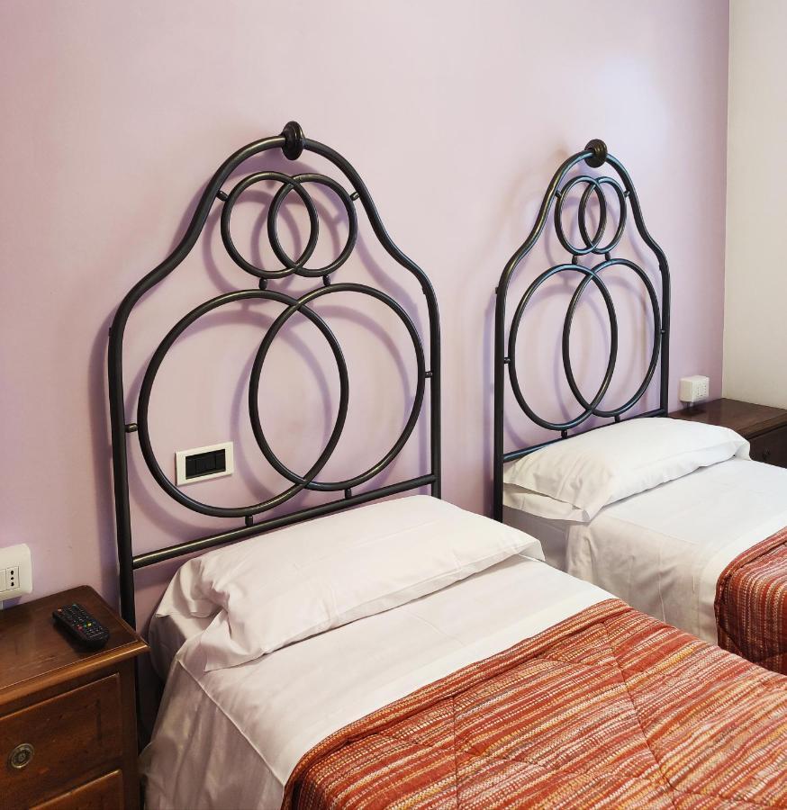 Aduepassi Bed & Breakfast Ascoli Piceno Eksteriør bilde